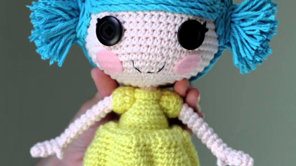 Knitted doll