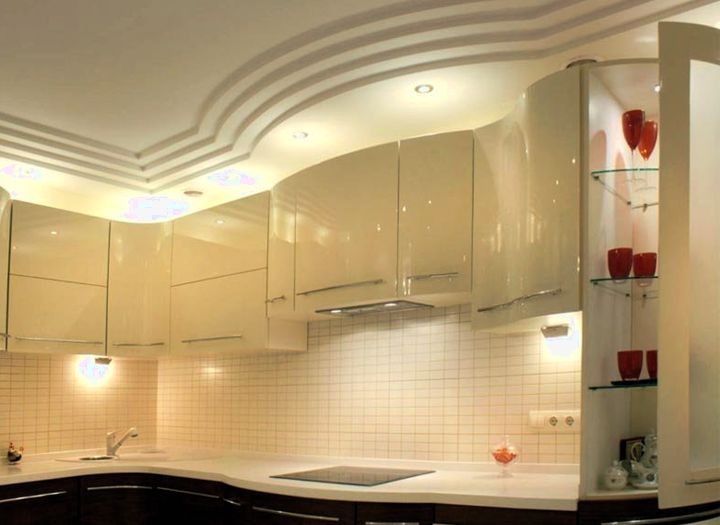 Многослойный потолок на кухне из гипсокартона