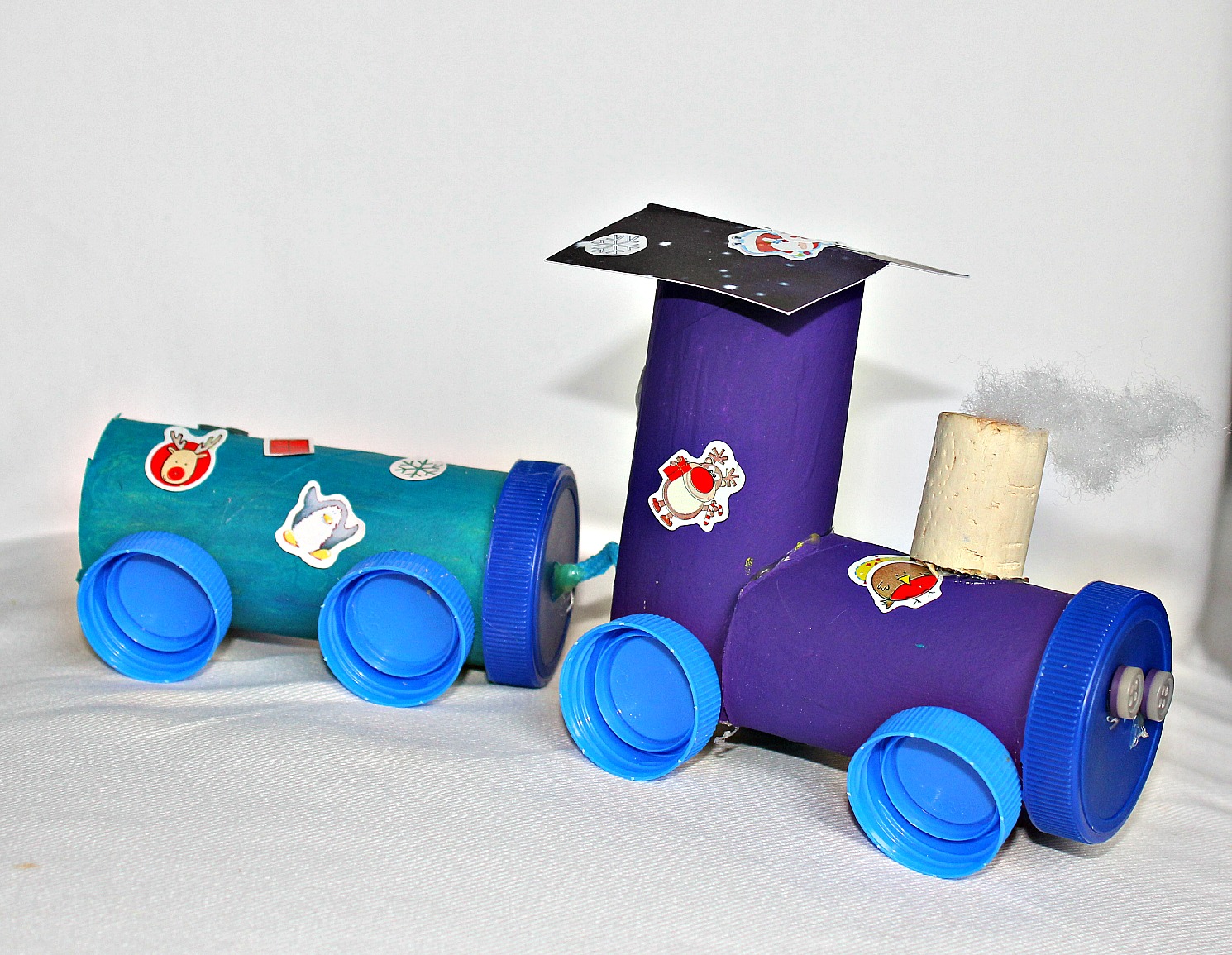 Машинки из рулончиков от туалетной бумаги для детей